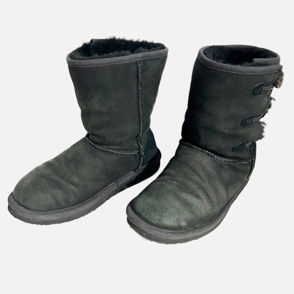 L. L. Bean Suede Leather Shearling Lined Winter Boots Buttons Up Side Elastic